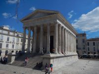 Nimes